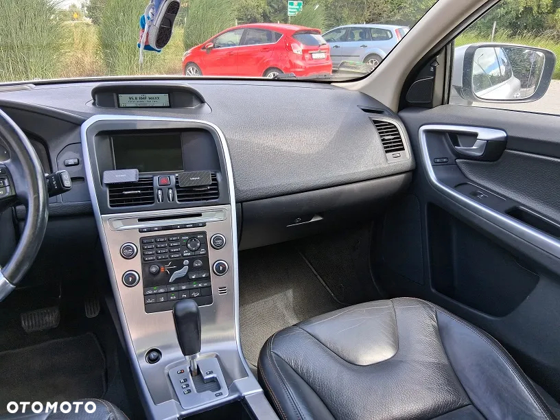 Volvo XC 60 D5 AWD Summum - 13