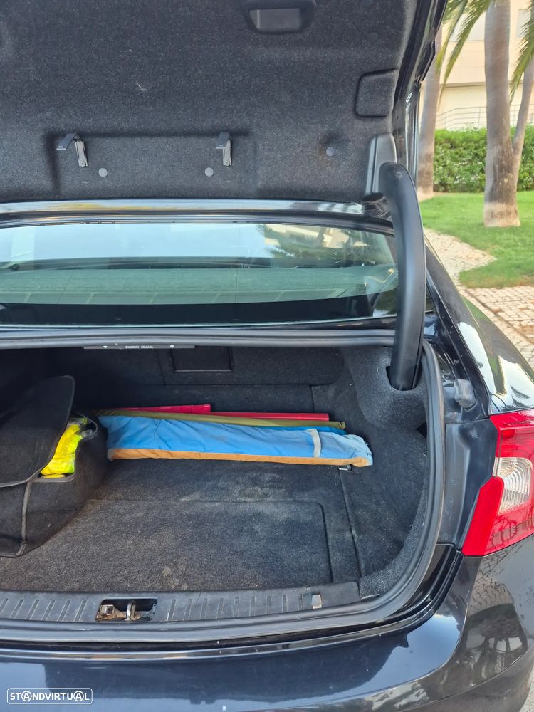 Volvo S60 - 12