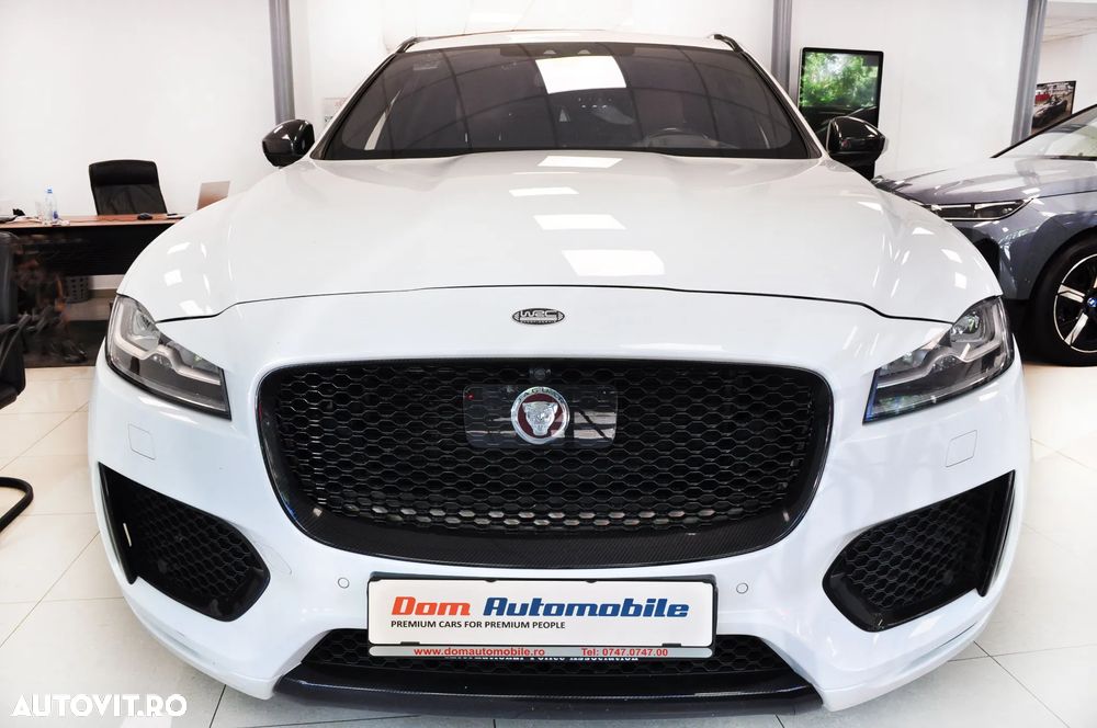 Jaguar F-Pace AWD First Edition - 3