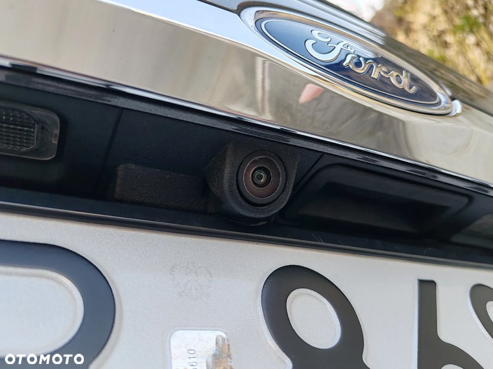 Ford Mondeo 1.5 EcoBoost Titanium - 21