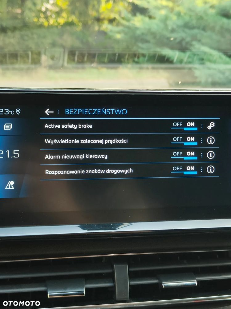 Peugeot 3008 BlueHDi 130 Stop & Start EAT8 GT - 29