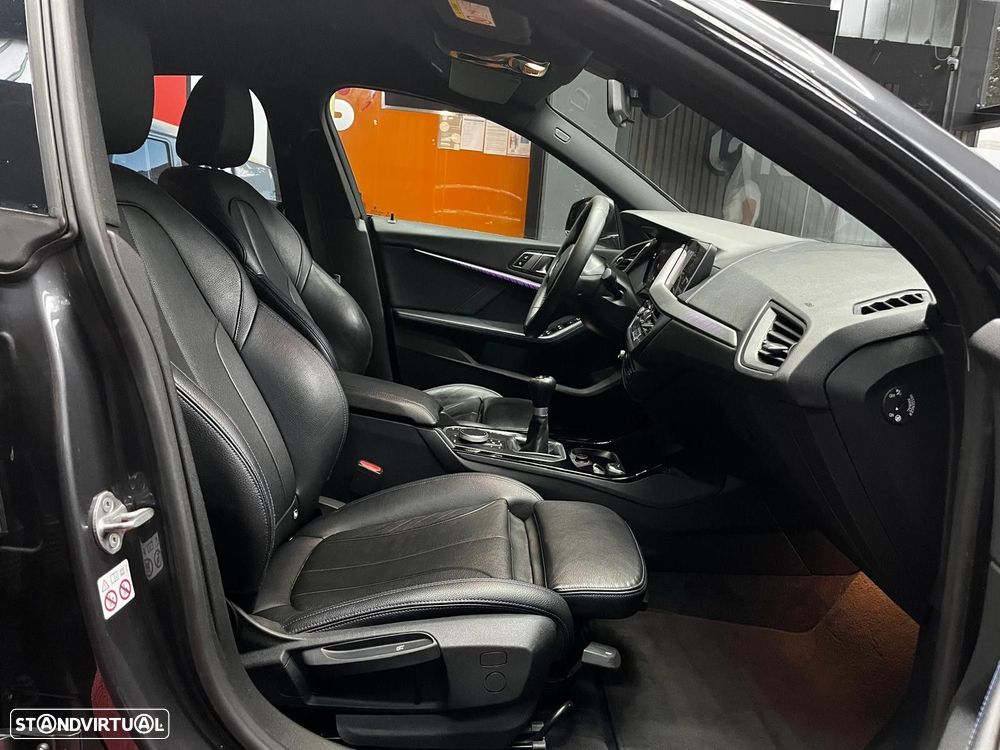 BMW 218 Gran Coupé i M Sport - 22