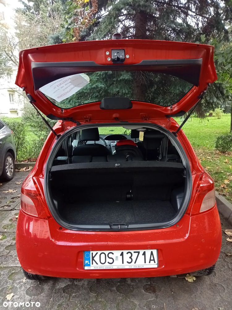 Toyota Yaris 1.3 Luna - 5