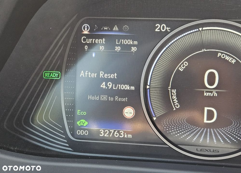 Lexus UX 250h GPF F Impression 2WD - 24