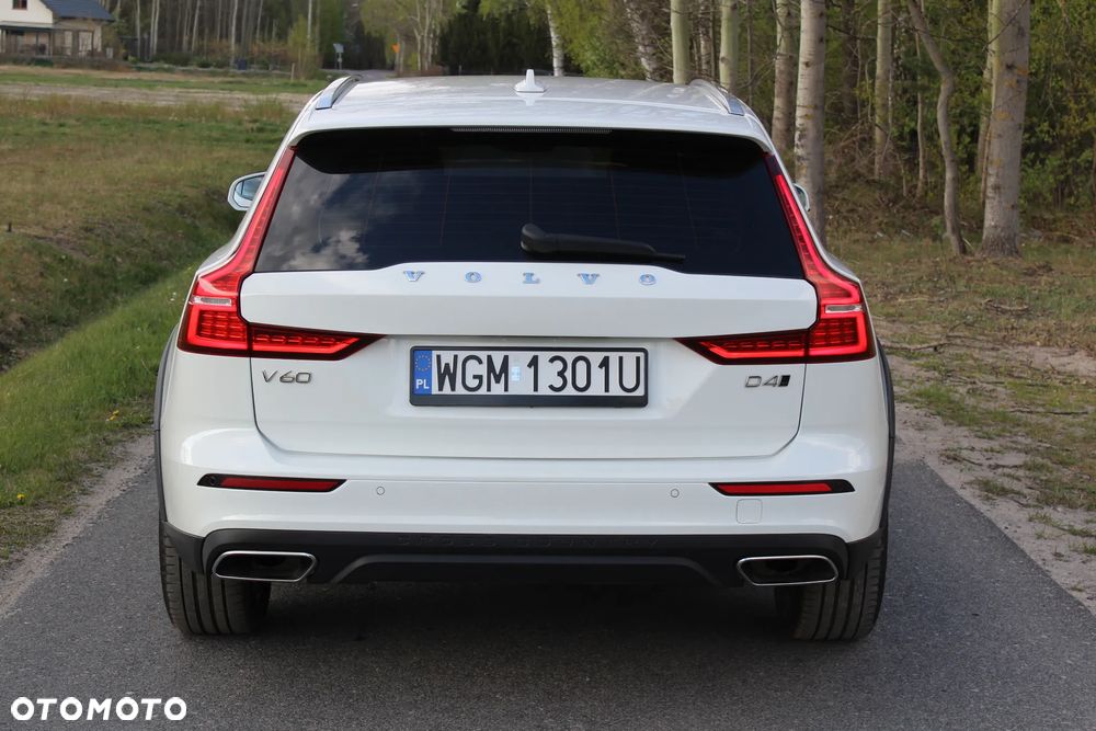 Volvo V60 Cross Country D4 AWD Geartronic - 7