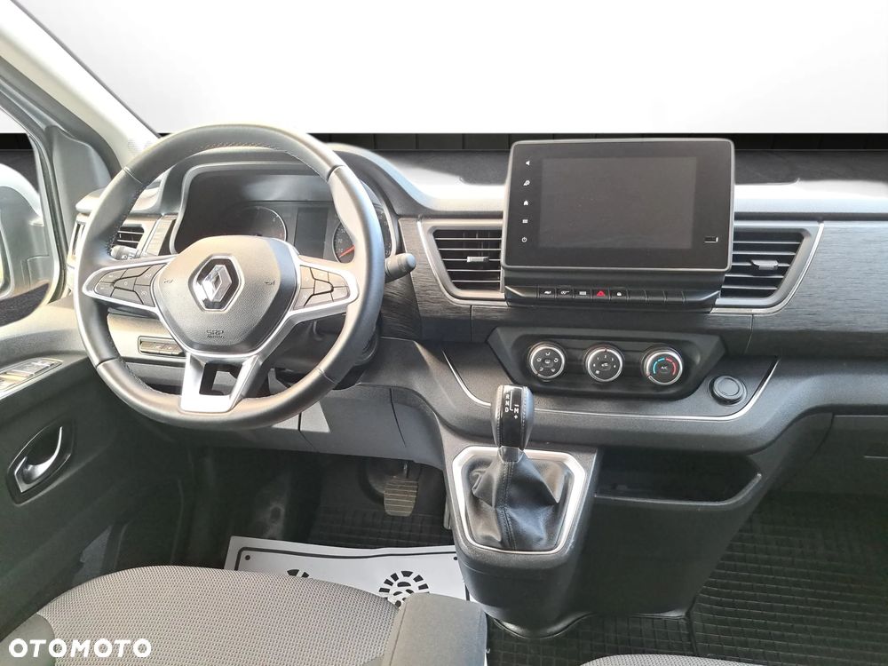 Renault Trafic - 14