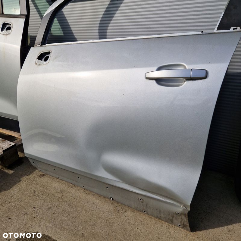 OPEL MOKKA A DRZWI LEWY PRZOD PRZEDNIE Z 176 - 3