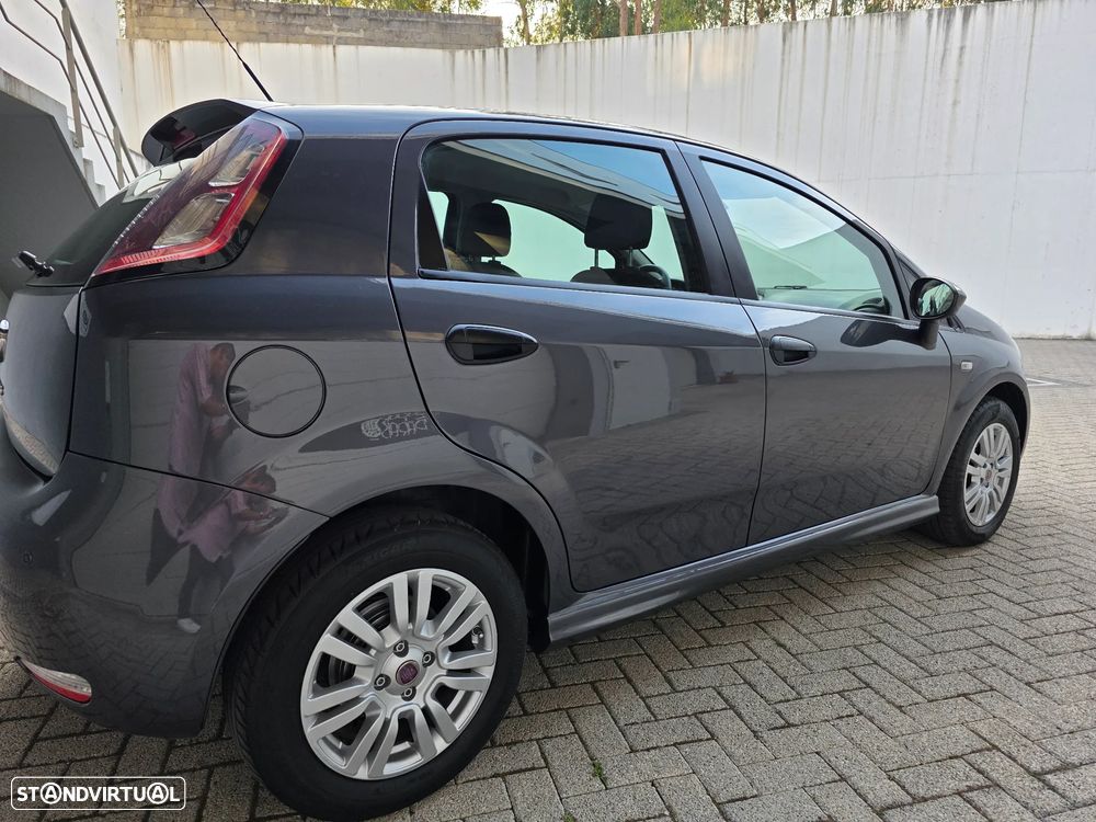 Fiat Punto 1.2 Young S&S - 29