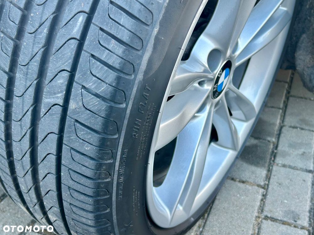 BMW Seria 3 318d - 24