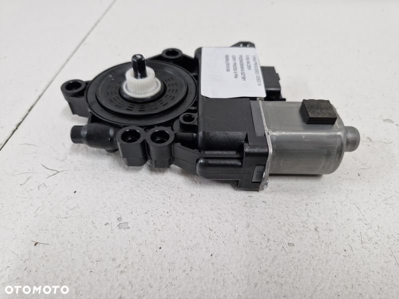 KIA PROCEED III SILNICZEK PODNOŚNIKA SZYBY LEWY PRZÓD PRZEDNI 6 PIN 82450-J7015 - 2