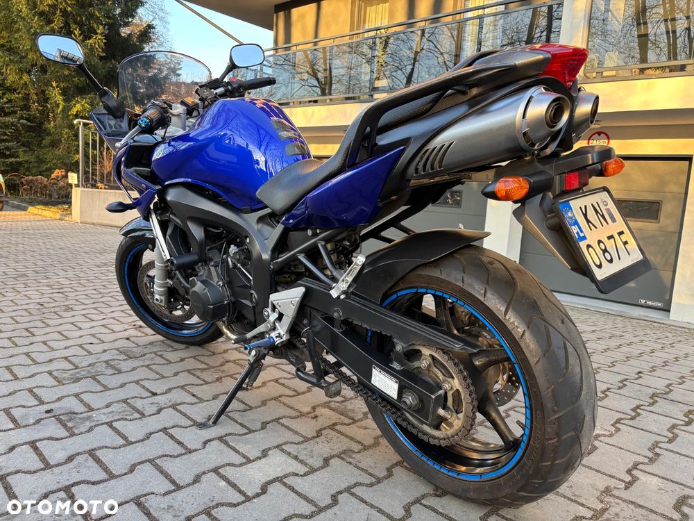 Yamaha FZ6 - 2