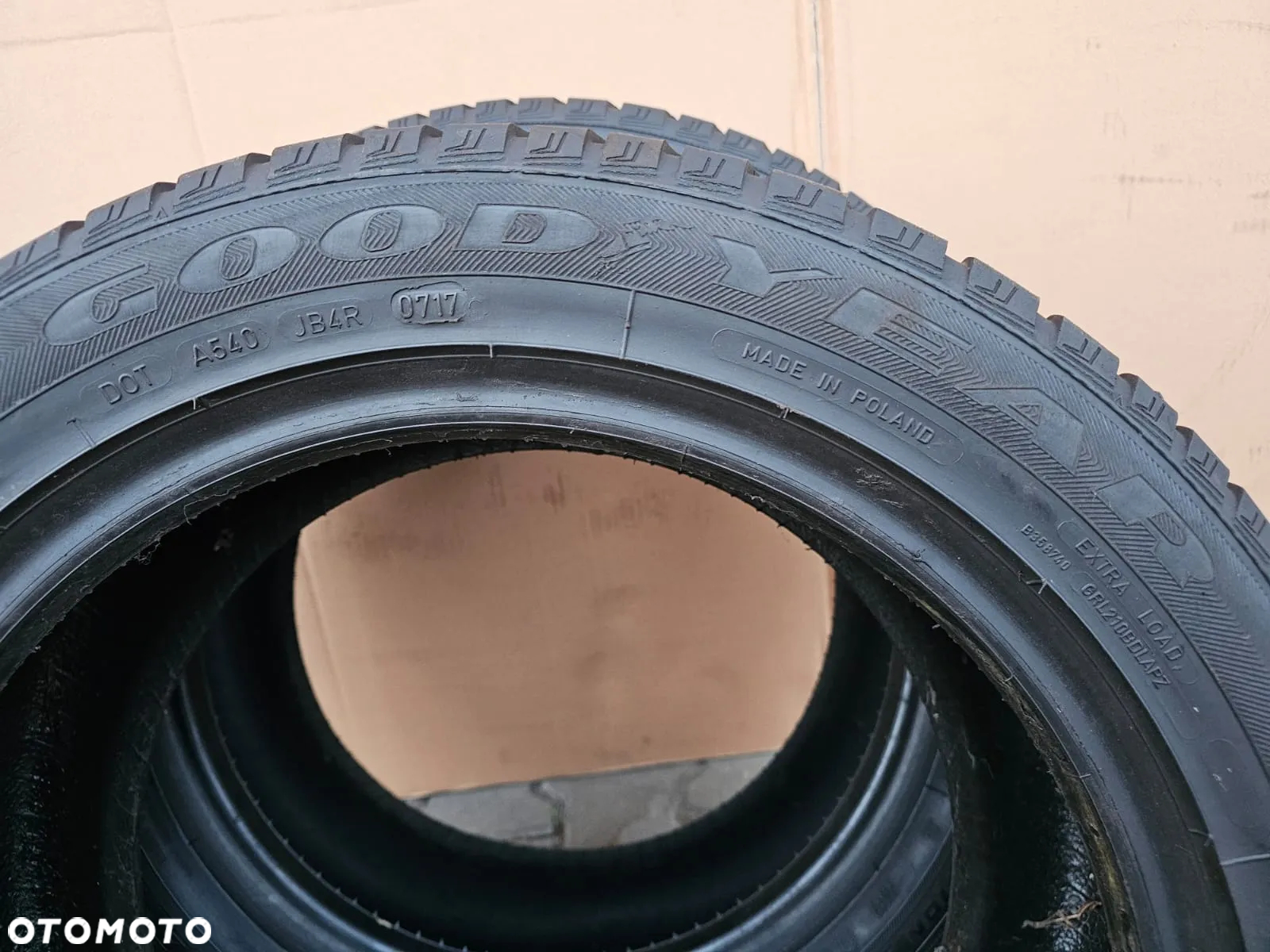 (O77) 225/50R17 98V 6,5mm 17-15r / GoodYear Vector 4Seasons - 7