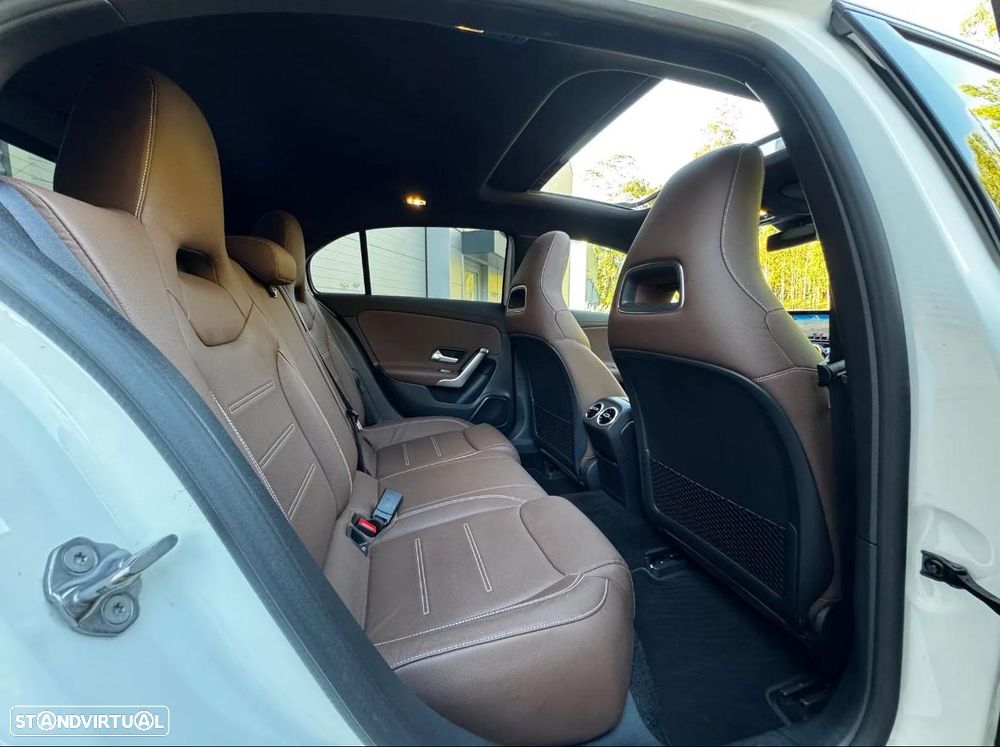 Mercedes-Benz A 180 d AMG Line Aut. - 32