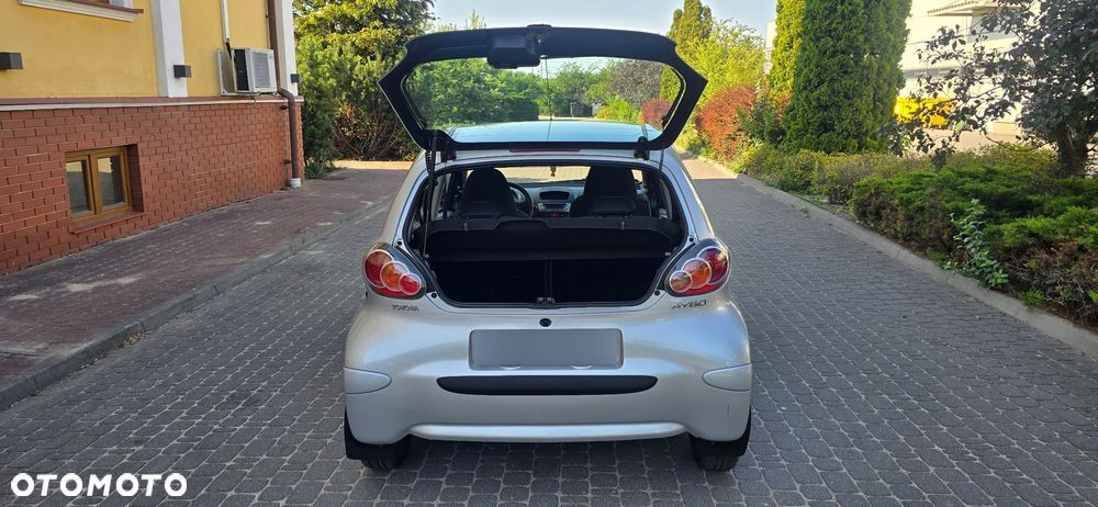 Toyota Aygo Cool - 9