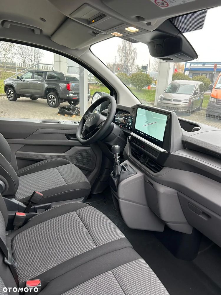 Volkswagen Transporter - 12