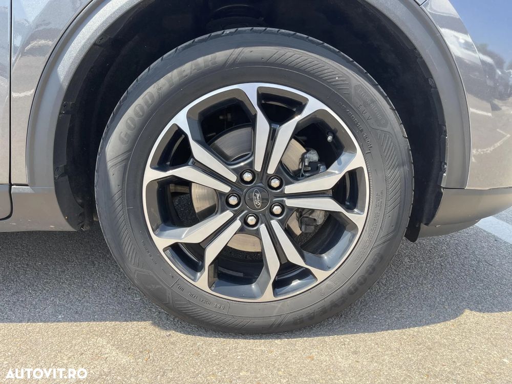 Ford Kuga - 29