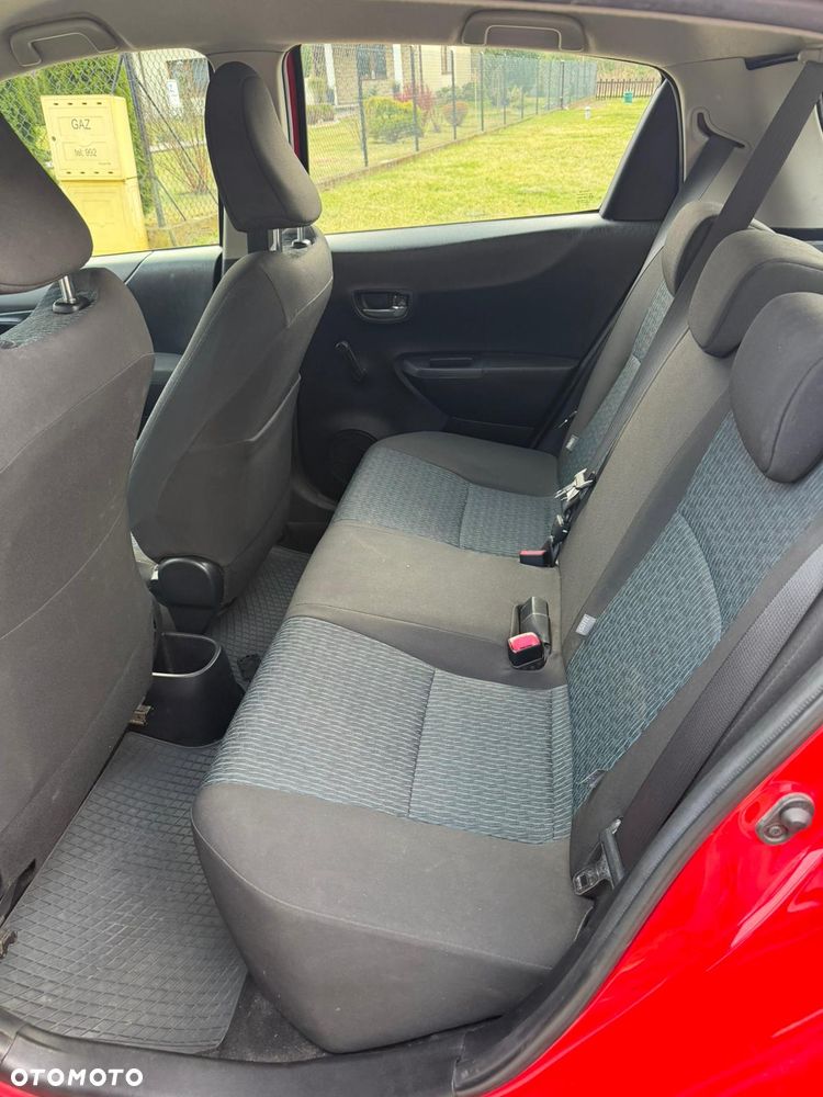 Toyota Yaris 1.33 Terra - 9