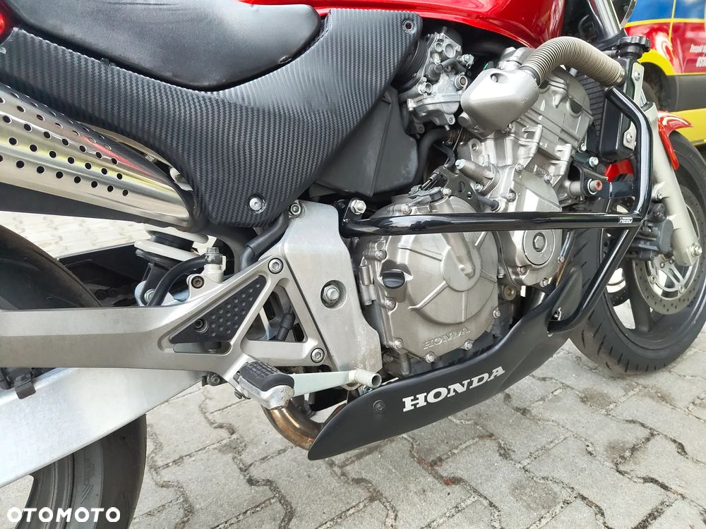 Honda Hornet - 12