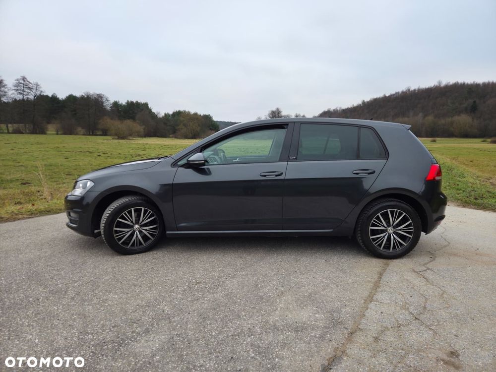 Volkswagen Golf 1.2 TSI BlueMotion Technology Allstar - 10