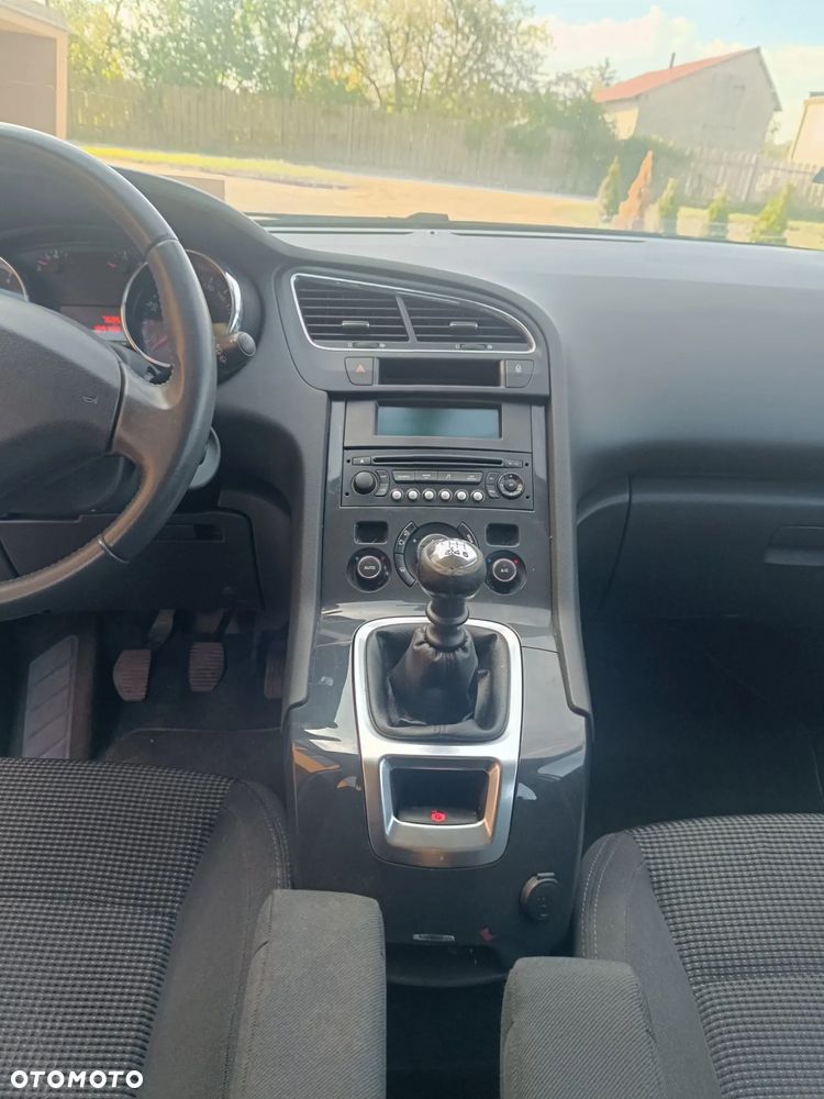 Peugeot 5008 155 THP Platinum - 11