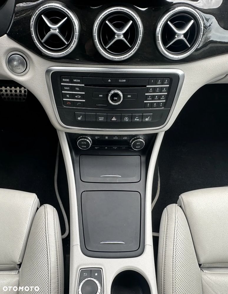 Mercedes-Benz CLA 220 d 7G-DCT AMG Line - 21