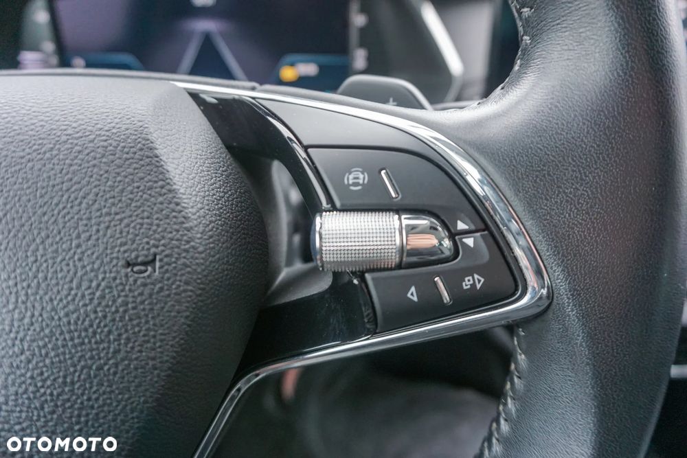 Skoda Octavia 2.0 TDI Style DSG - 25