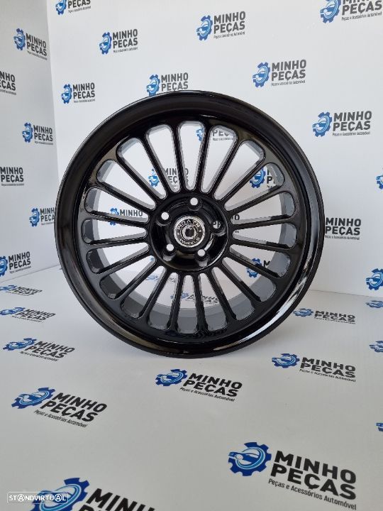 Jantes Wrath WF-8 em 18 (5x112) - 8