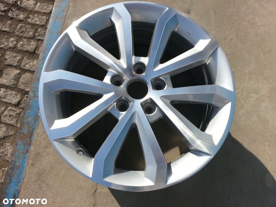ORYG. SKODA OCTAVIA 7J 17 ET49 NOWA 5E0 III - 1