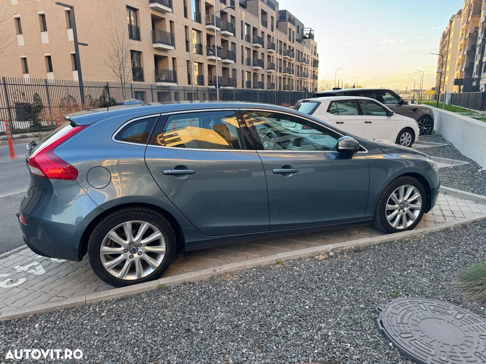 Volvo V40 D2 Summum - 5