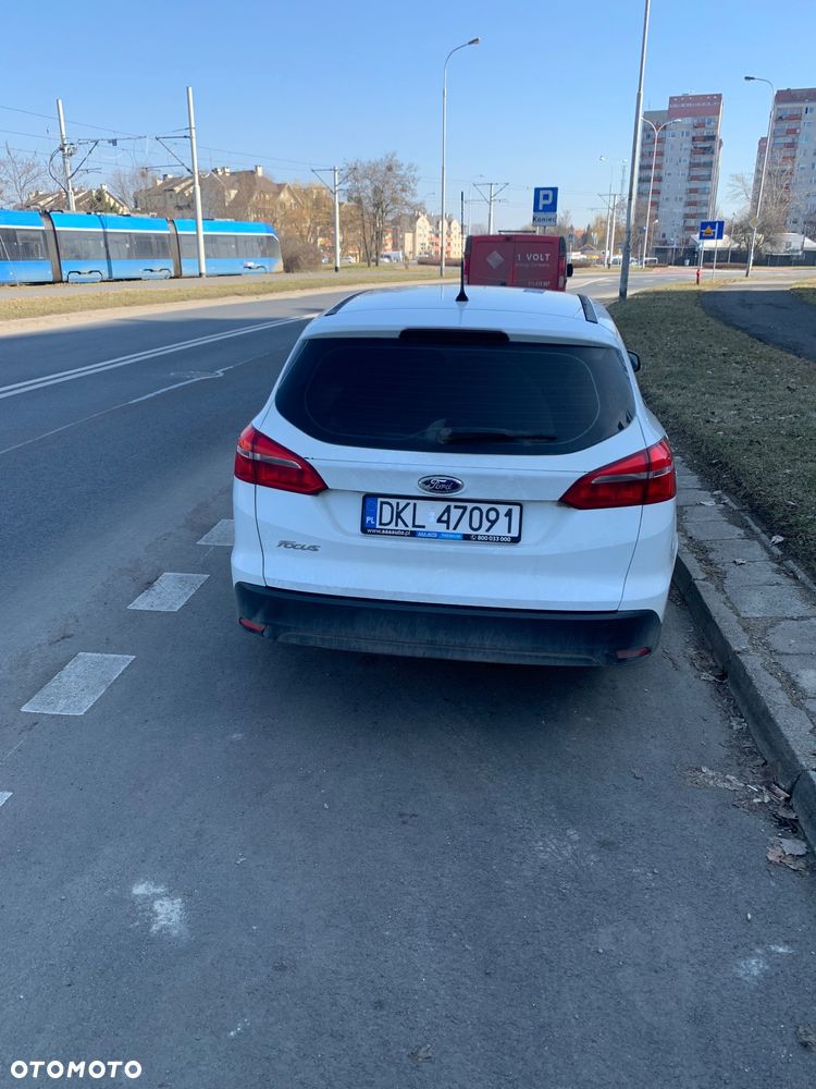 Ford Focus 1.5 TDCi Trend - 5