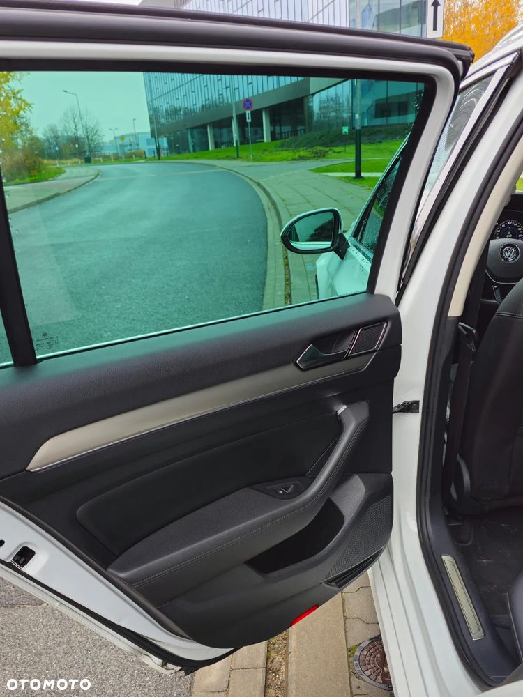 Volkswagen Passat Variant 1.8 TSI BMT Comfortline DSG - 35