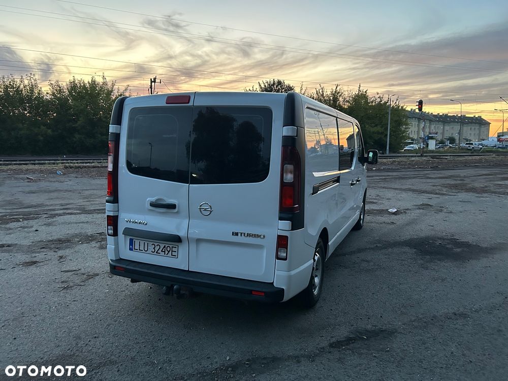 Opel Vivaro B - 9