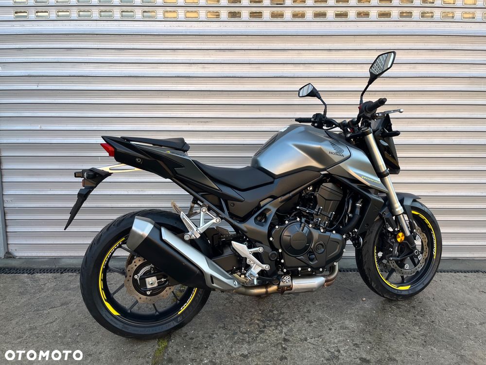 Honda Hornet - 5