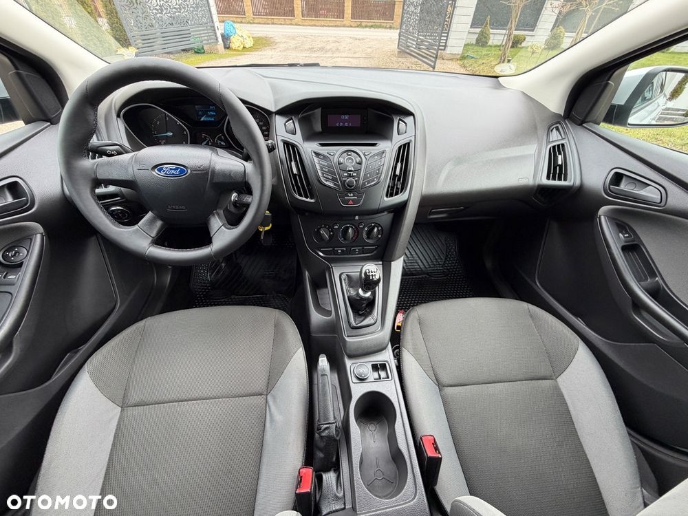 Ford Focus 1.6 TDCi Edition - 9