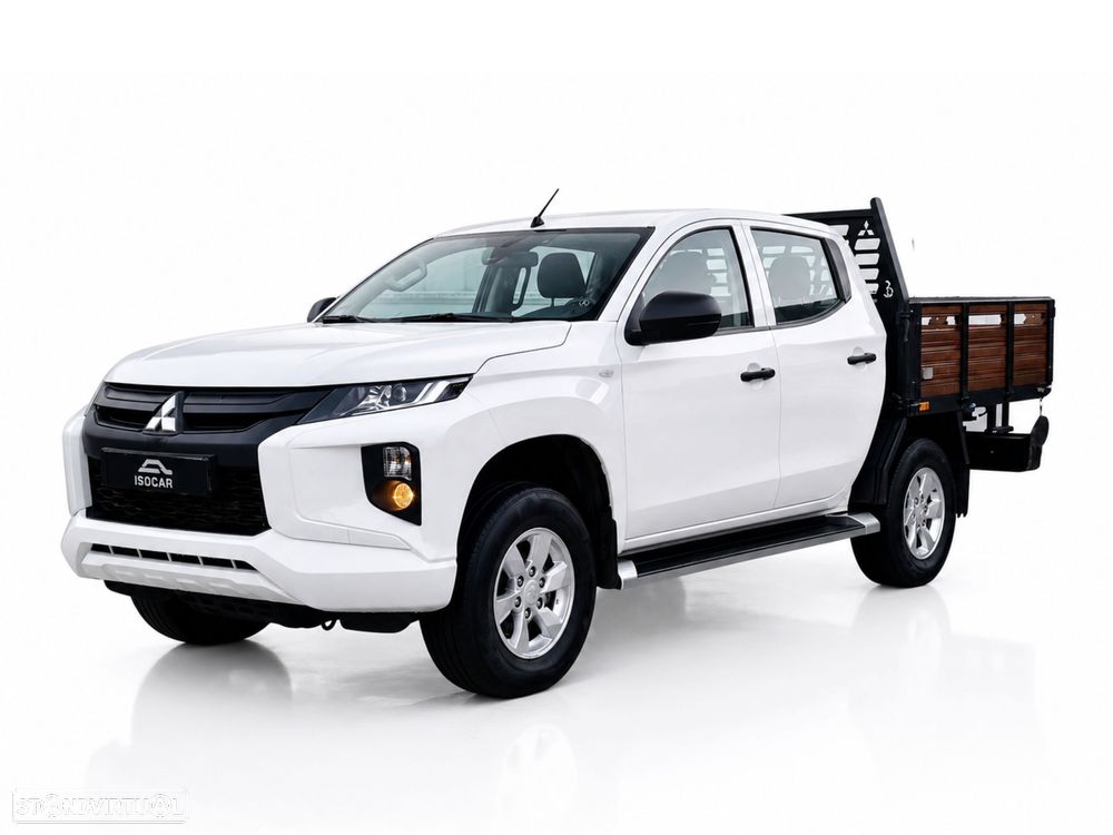 Mitsubishi L200 2.3 DI-D CD Invite Strakar Look 4WD - 3