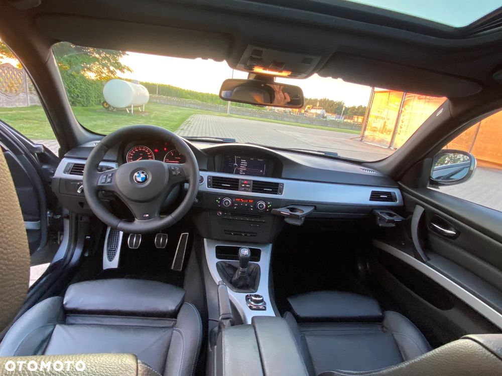 BMW Seria 3 320d DPF Blue Performance Edition Exclusive - 26