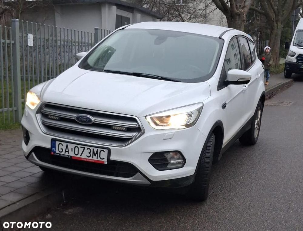 Ford Kuga 2.0 TDCi 2x4 Trend - 1