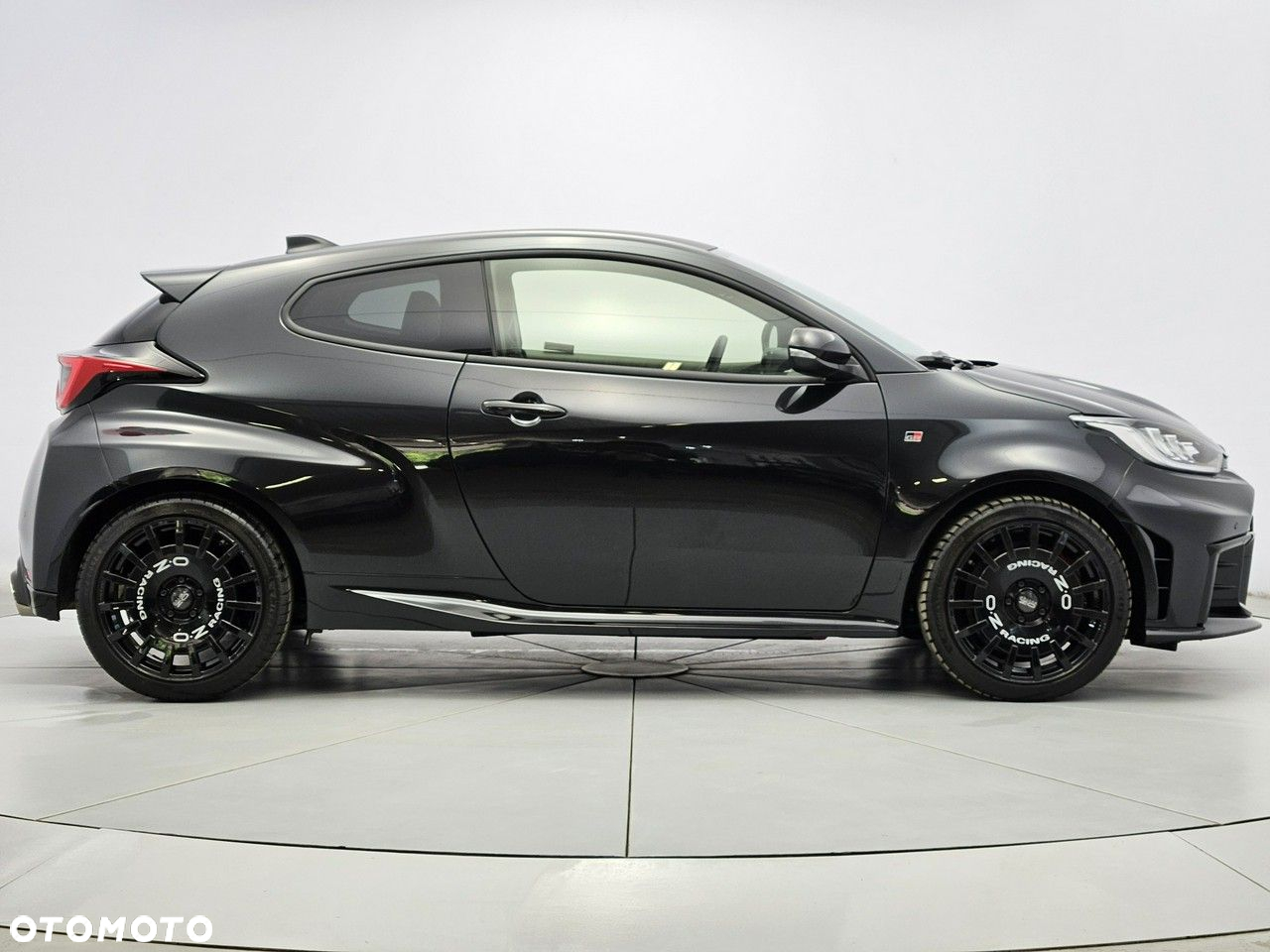 Toyota Yaris - 6