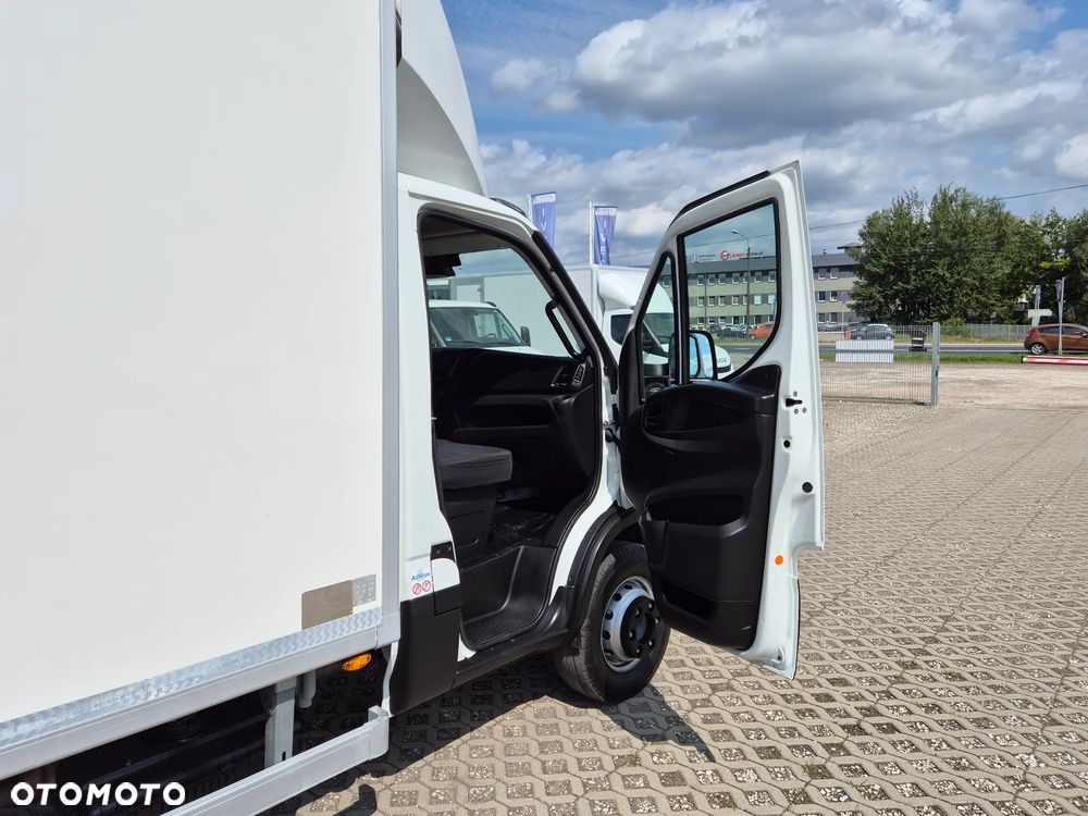 Iveco Daily 70C18 / 35C18 3.0HPi, Chłodnia hakowa Xarios 500 -20 / 30C - 20