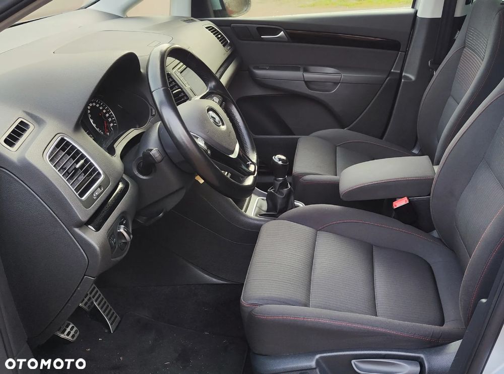 Volkswagen Sharan 2.0 TDI (BlueMotion Technology) Sound - 10