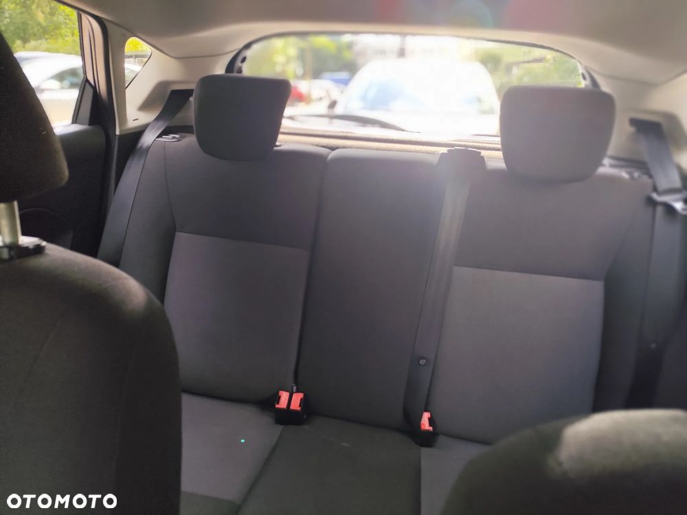 Ford Fiesta 1.25 Ambiente EU5 - 4
