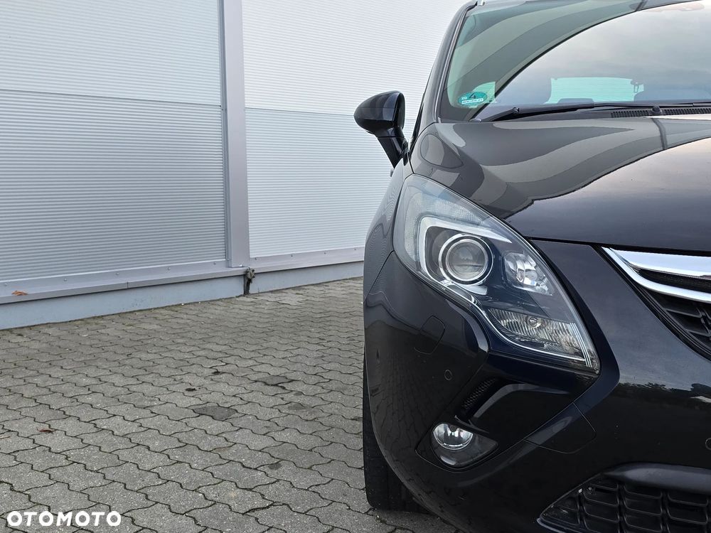 Opel Zafira 2.0 CDTI Cosmo - 28