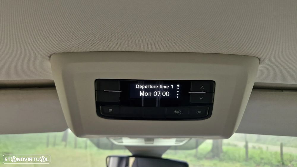 VW Multivan 2.0 TDI Highline DSG - 16