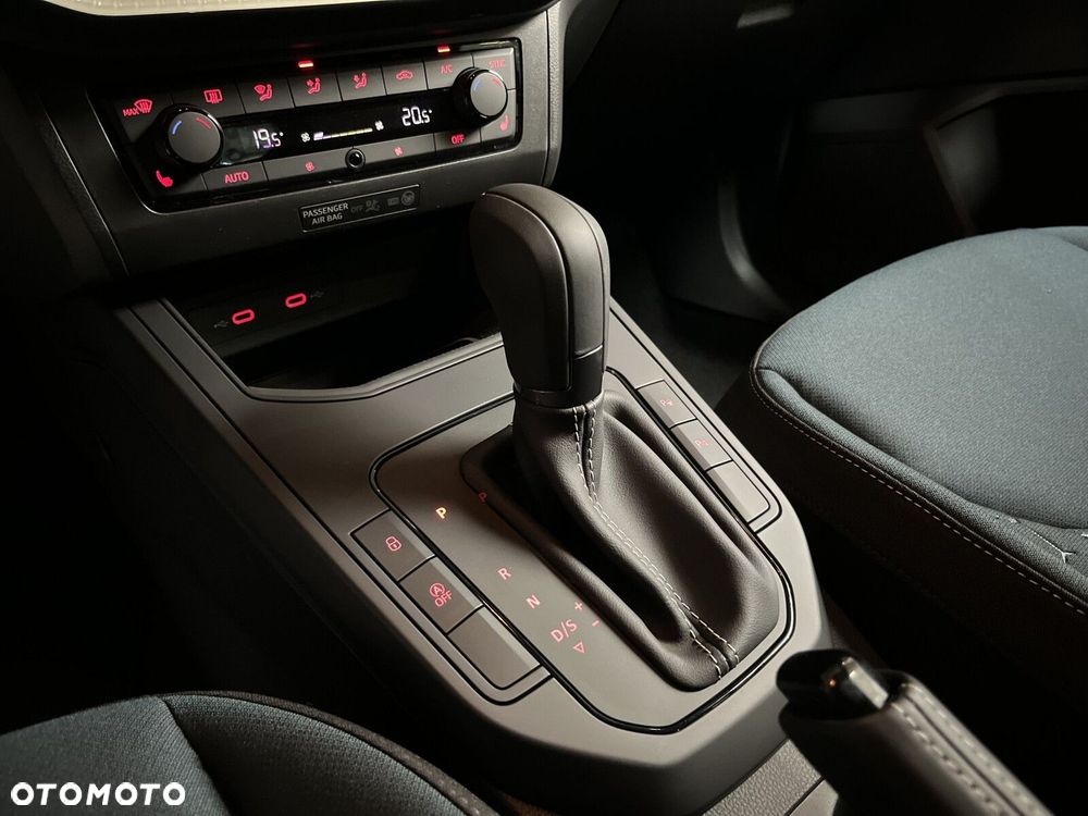 Seat Arona - 27