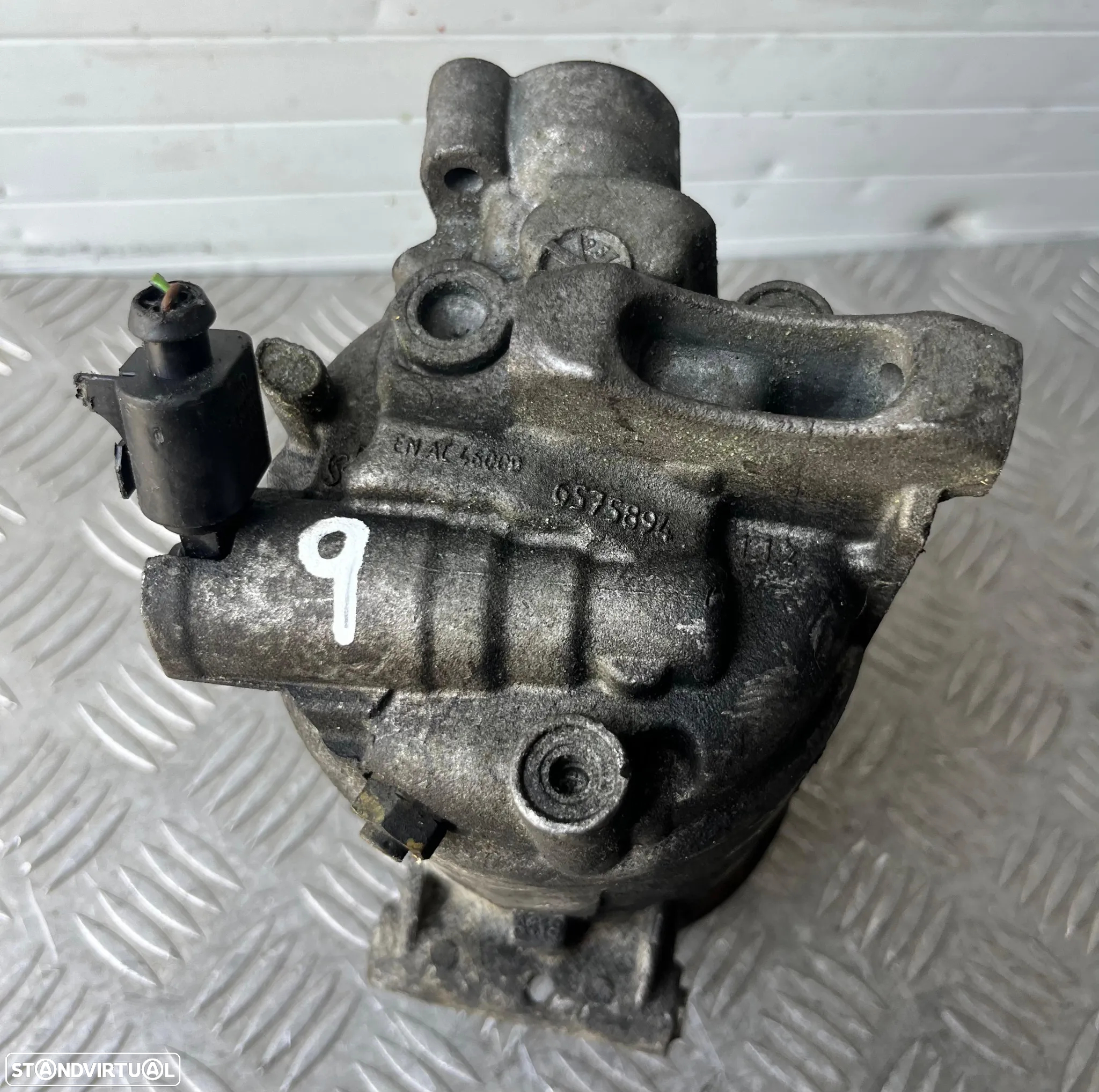 Compressor Ar Condicionado VW/Seat/Audi 1.6 TDi Ref: 5Q0820803B - 5