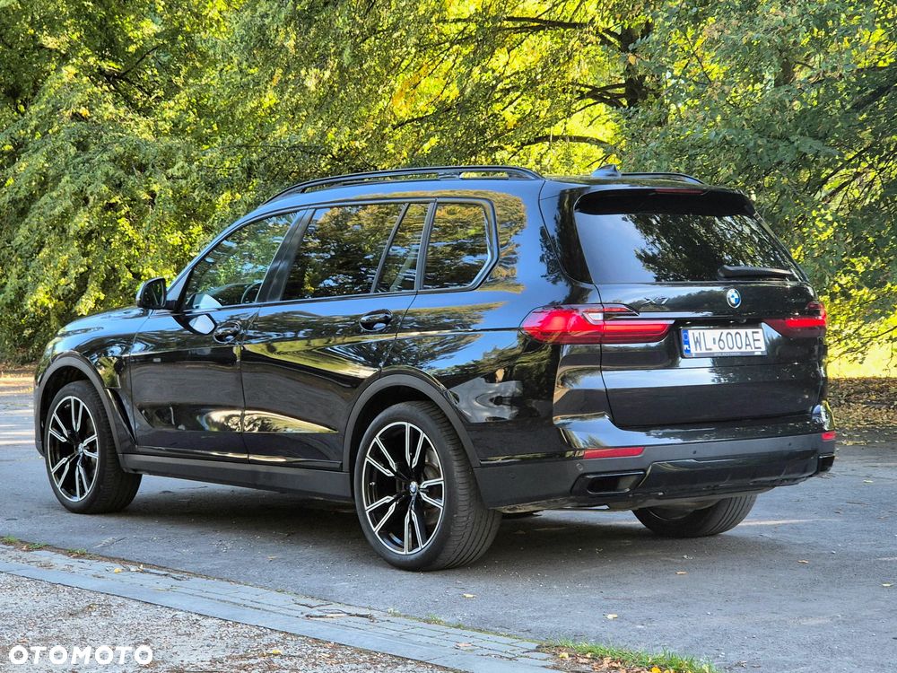 BMW X7 xDrive30d sport - 17