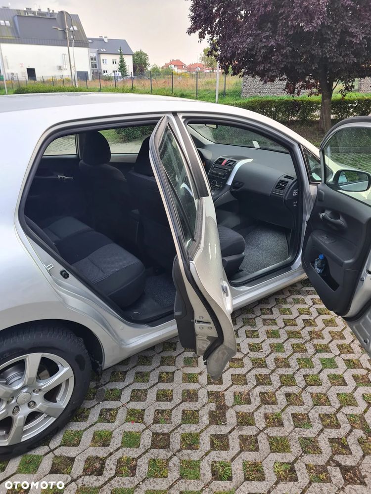 Toyota Auris - 6