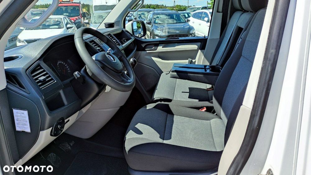 Volkswagen Transporter - 27
