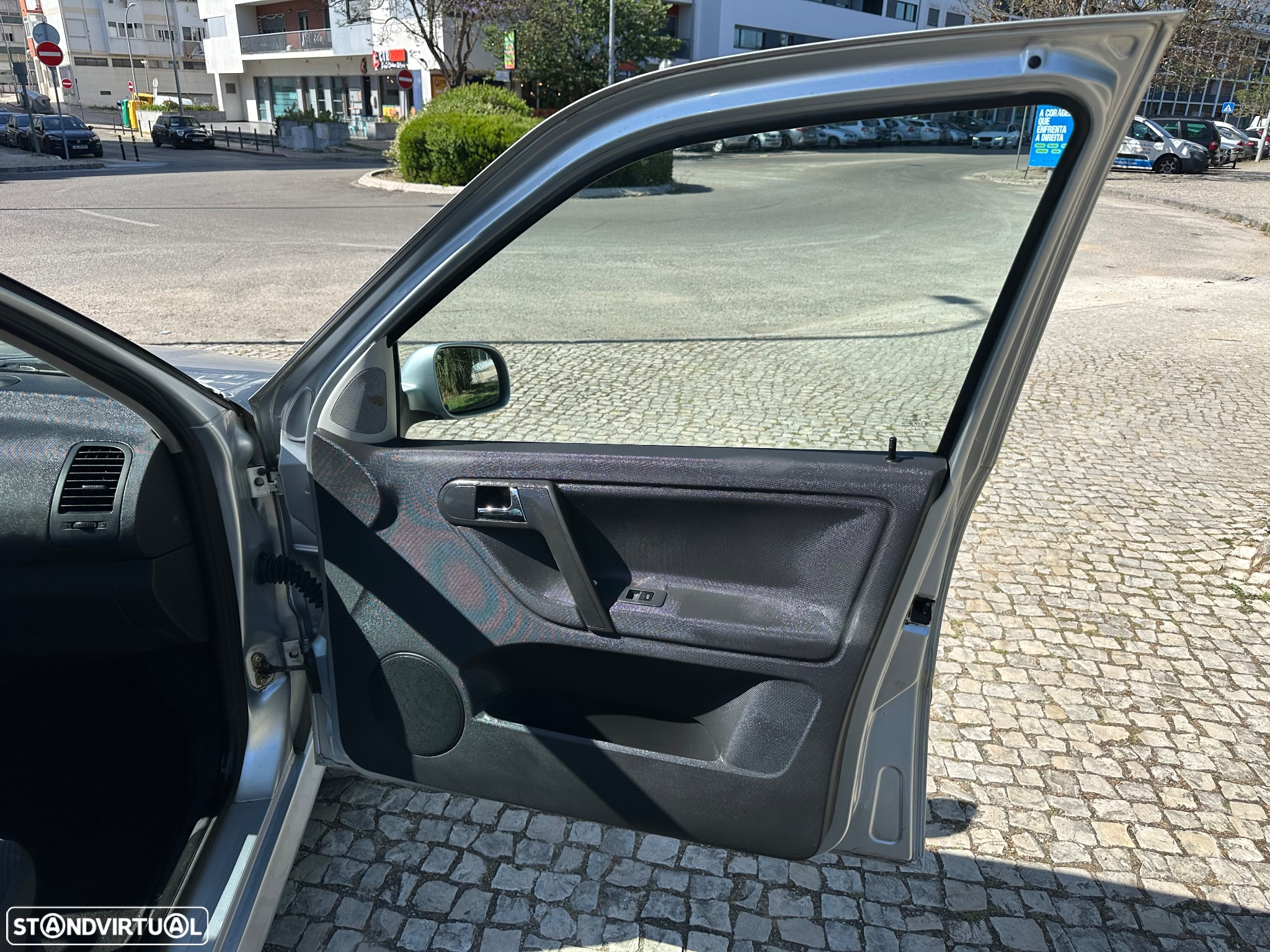 VW Polo 1.4 TDi Confortline ABS - 14