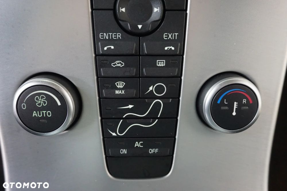 Volvo V50 D2 Kinetic - 36